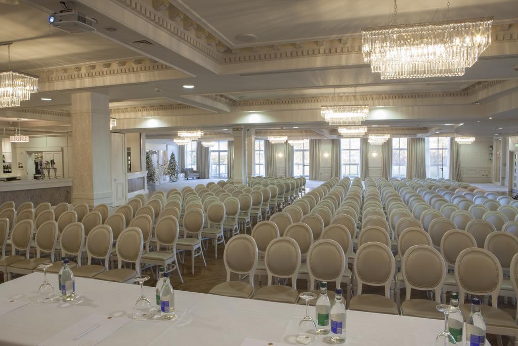 Four Seasons Hotel, Carlingford Luaran gambar