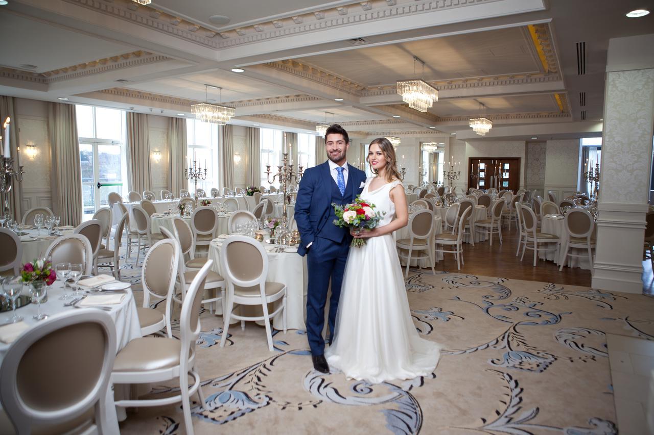 Four Seasons Hotel, Carlingford Luaran gambar